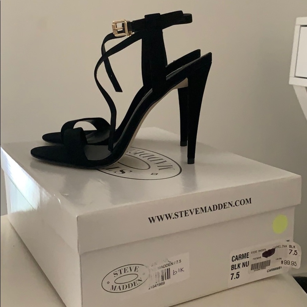 Steve Madden black high heels suede 🖤
